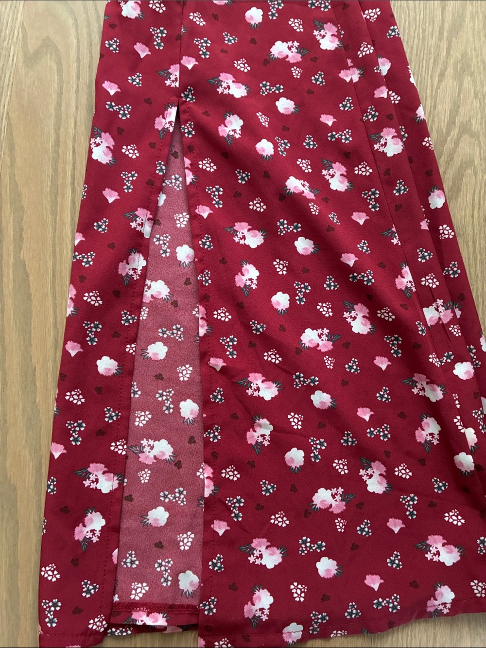 SHEIN Burgundy Floral Spaghetti Strap Sundress - Picture 4 of 5